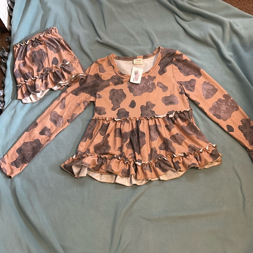 NWT set of two women’s tops